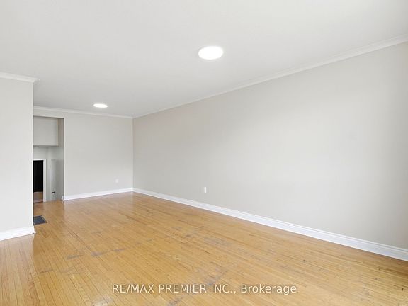 5th image of 55 Plunkett Rd