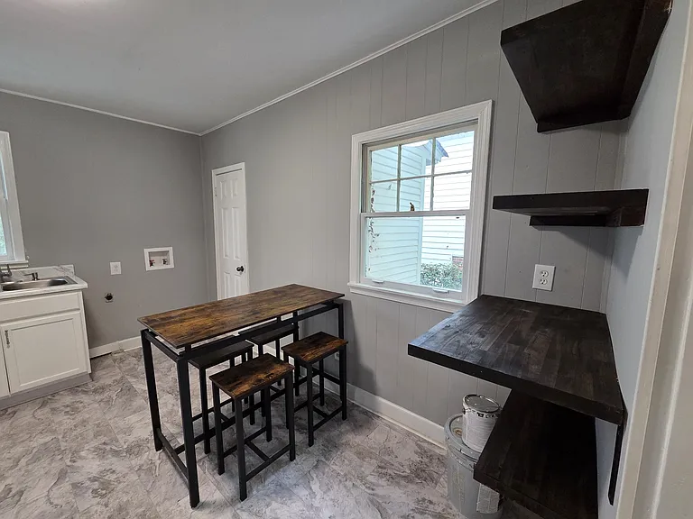 300 Old Mountain Rd — Photo 10