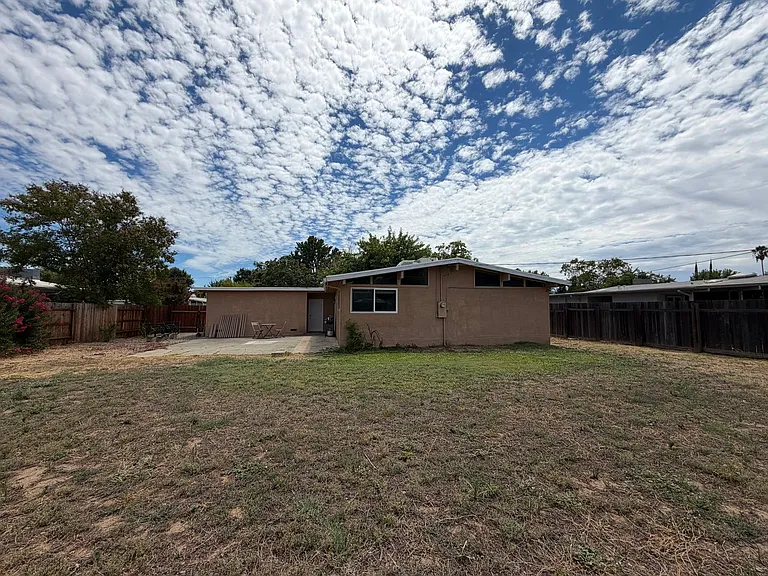 3809 Sunnyvale Ave — Photo 25