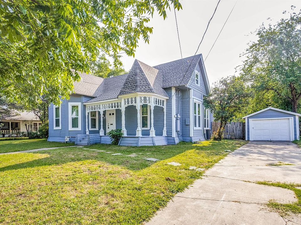 1st image of 3907 Roberts St