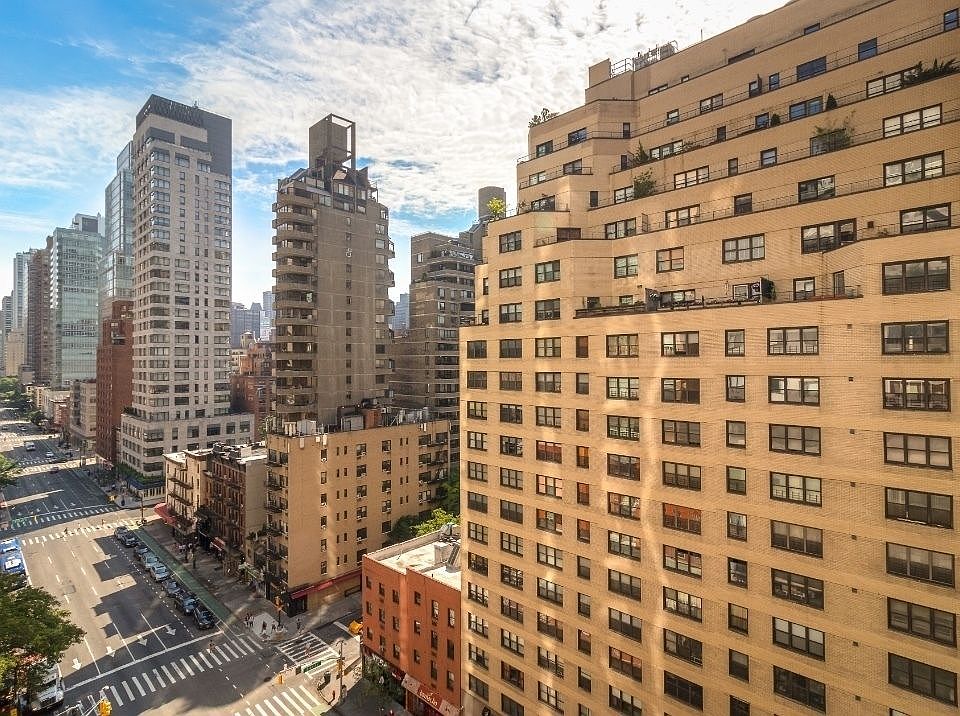 1st image of 249 E 48th St APT 8D