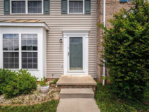 4th image of 631 Stonewall Dr