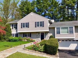 31 Candlewood Rd, Scarsdale, NY 10583