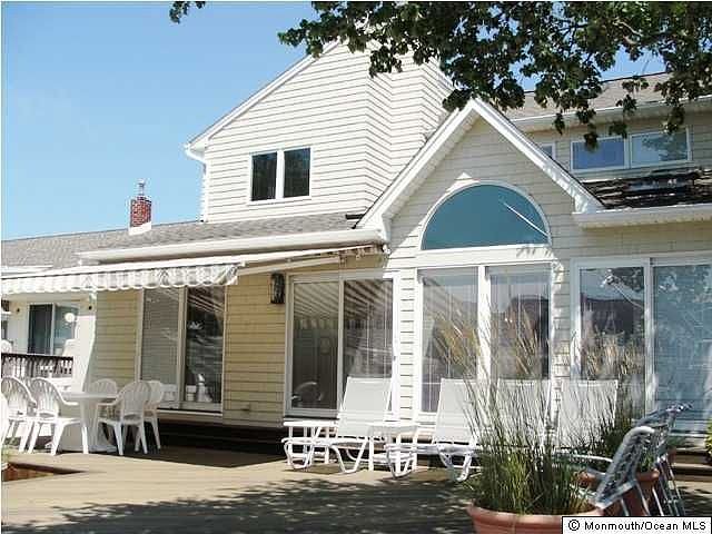 2nd image of 2106 Middle Ave