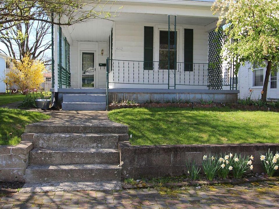1st image of 632 E King St