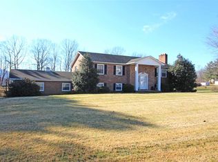 432 E Reservoir Rd, Woodstock, VA 22664