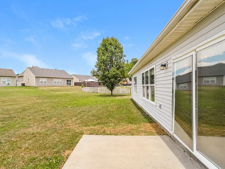 10013 Green Hedge Ave — Photo 16