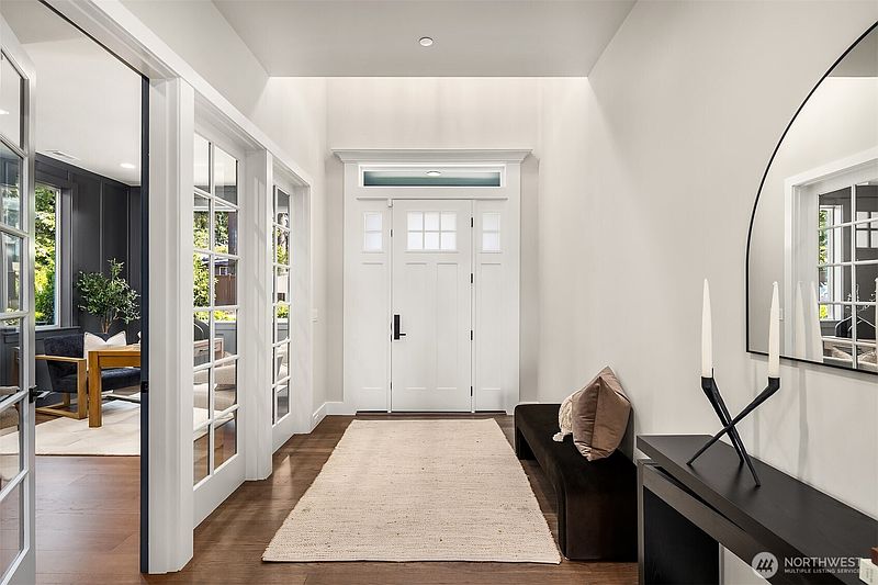 3rd image of 1555 158th Court SE