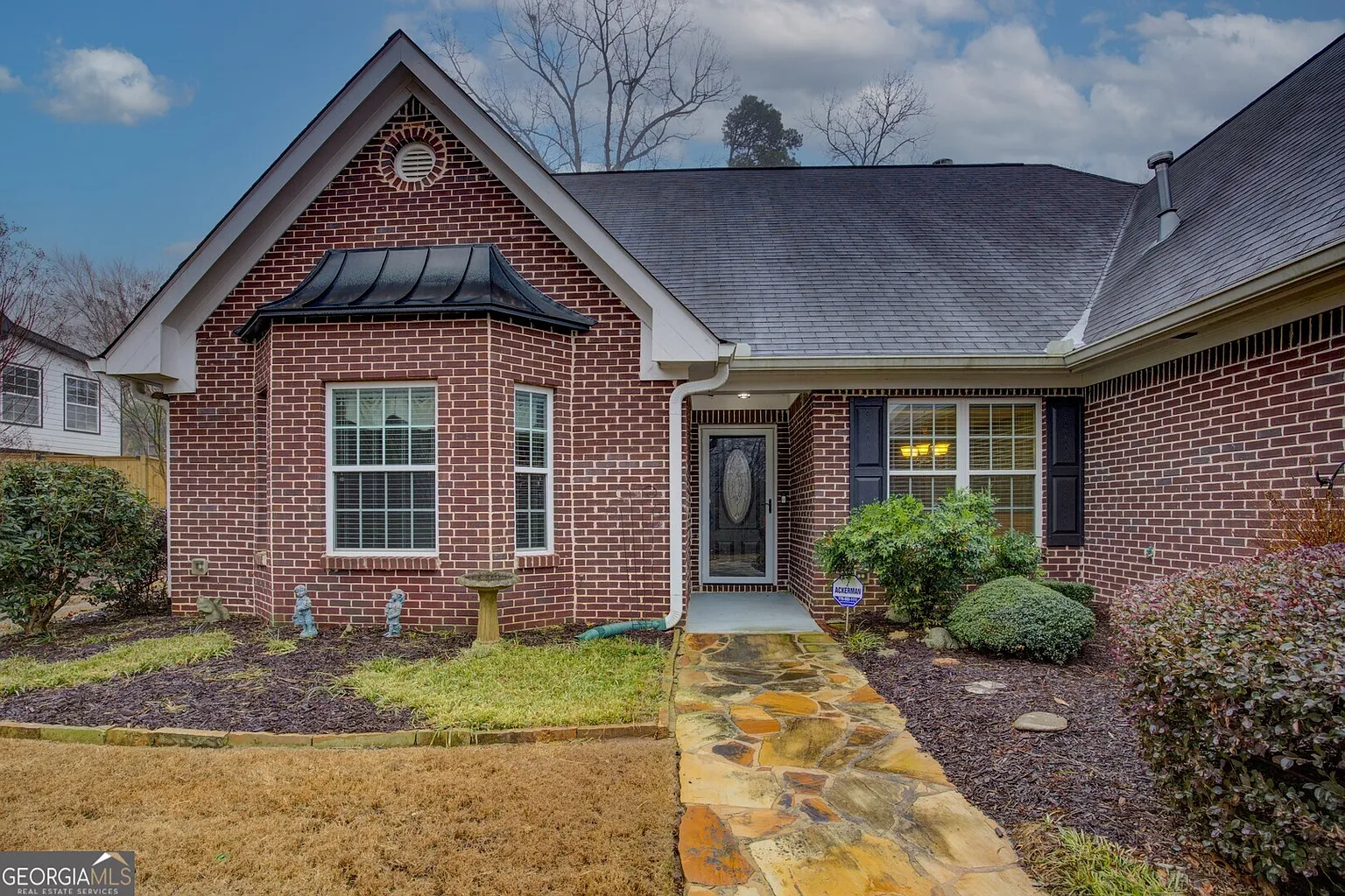 480 Georgian Hills Dr photo 1