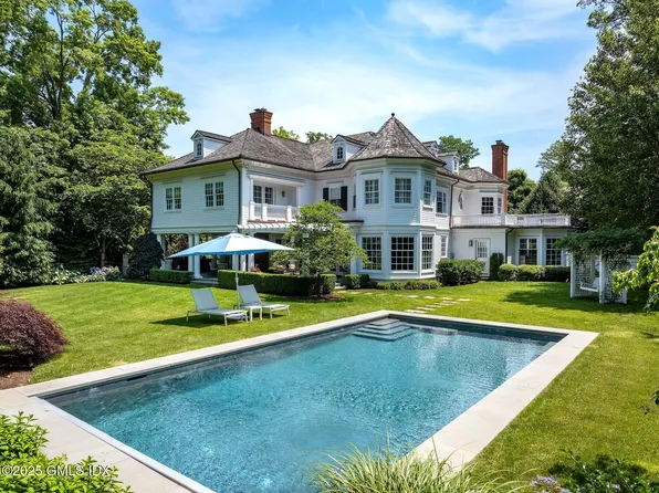 35 Club Rd, Riverside, CT 06878