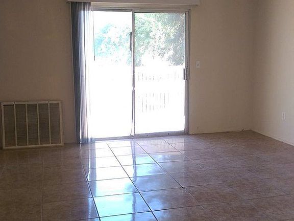 5th image of 1720 W Olive Ave