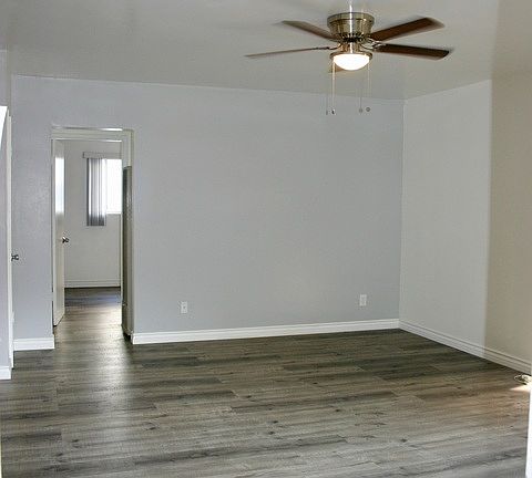 2nd image of 7000 S La Cienega Blvd APT 4