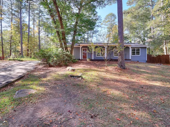 3555 Wade Rd, Lithonia, GA 30038