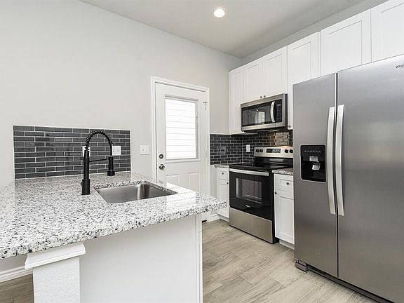 5th image of 16665 E Lynbrook