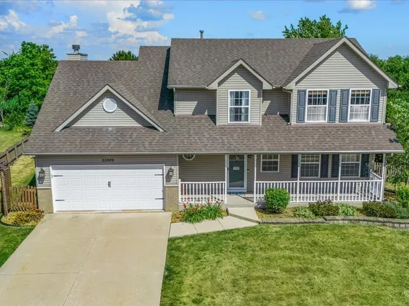 25909 S Woodrush Way, Channahon, IL 60410