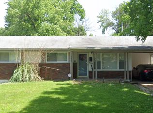 2235 Collett Dr, Saint Louis, MO 63136