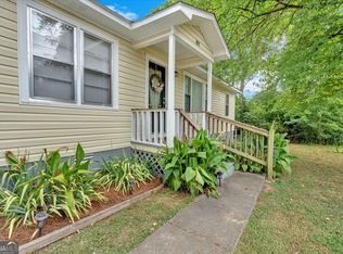 302 Peters St, Calhoun, GA 30701