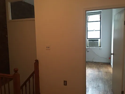 Rented by Sky Management | media 40