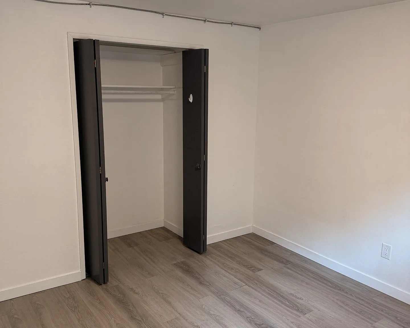 2 bed, 650 sqft, $2,250 — Photo 2