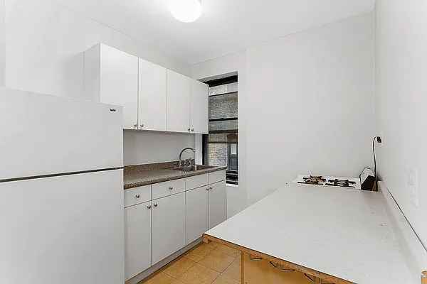 Rented by Compass | media 3
