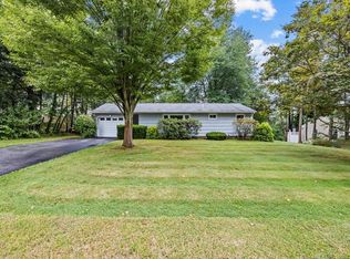 40 Gregory Rd, Wallingford, CT 06492