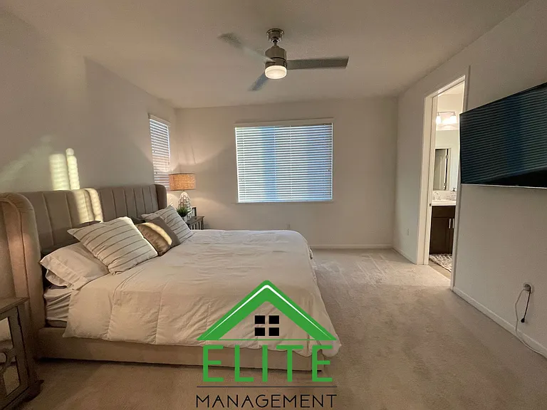 1722 Plumas Dr — Photo 10