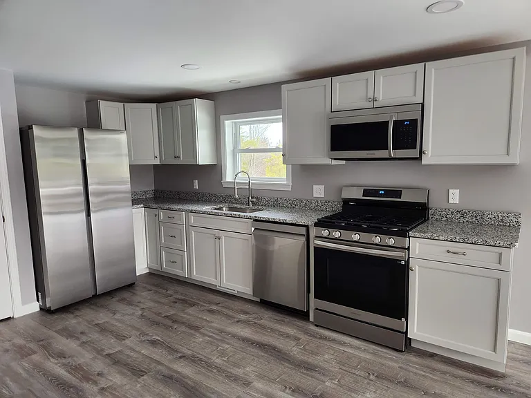 45 Northway St — Photo 11