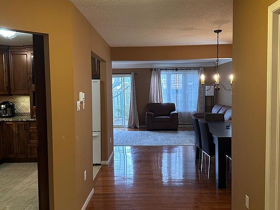 5th image of 646 Ridgeview Dr