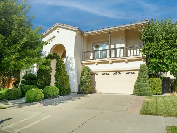 2300 Oak Glen Ct, Ceres, CA 95307