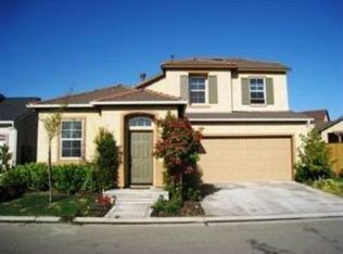 3609 W Persimmon Ln, Fresno, CA 93711