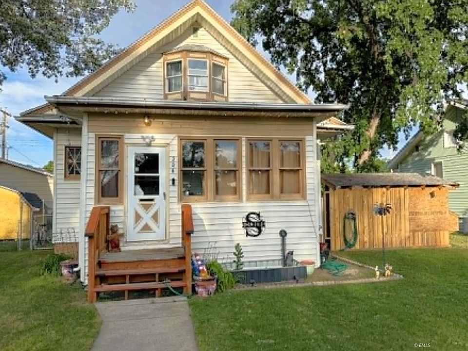 1st image of 206 N Custer Ave
