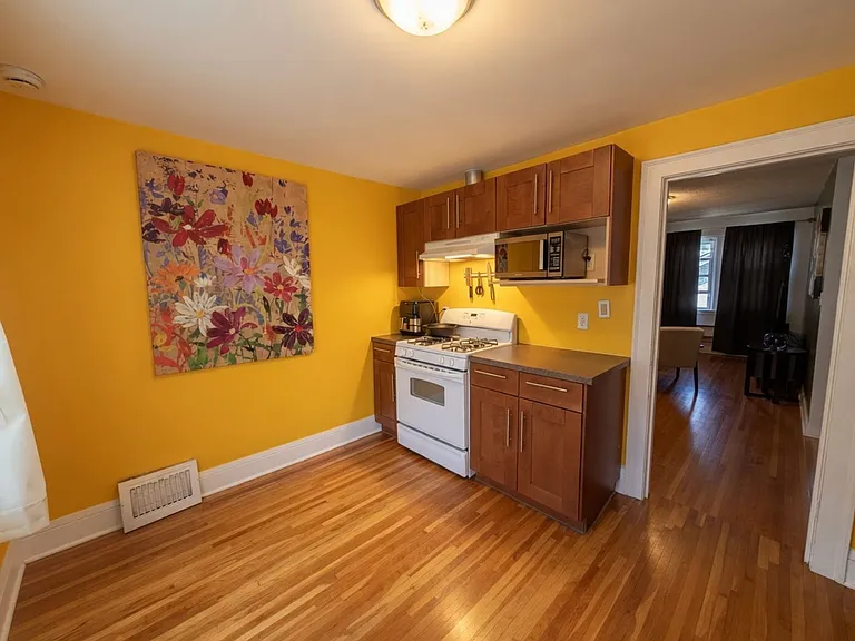 3342 Humboldt Ave N #2 — Photo 4