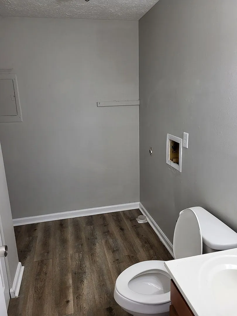 148 Spring Circle Drive — Photo 4