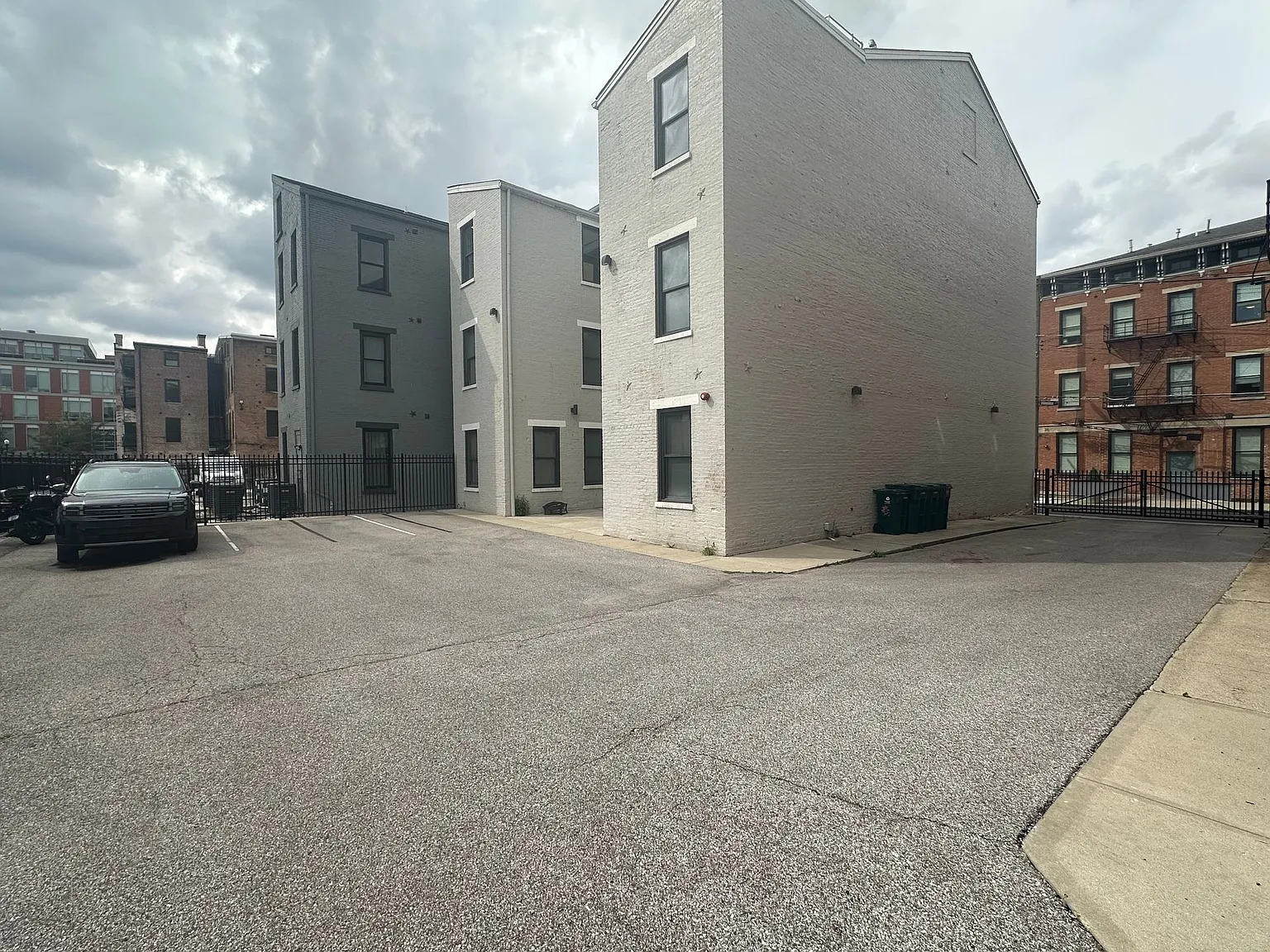 21 E 15th — Photo 3