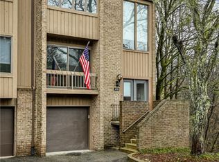 416 Hemlock Ct, Pittsburgh, PA