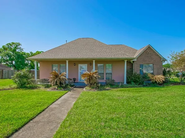 1517 W Orice Roth Rd, Gonzales, LA 70737