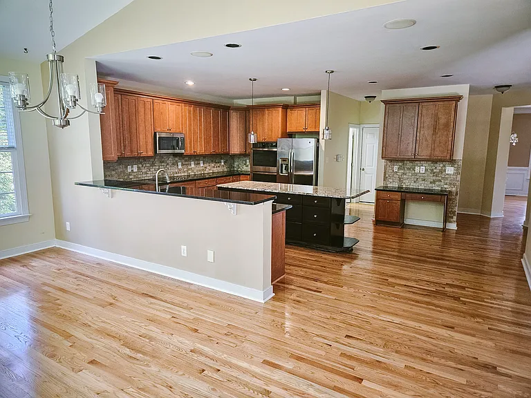 16820 Jaydee Ct — Photo 3
