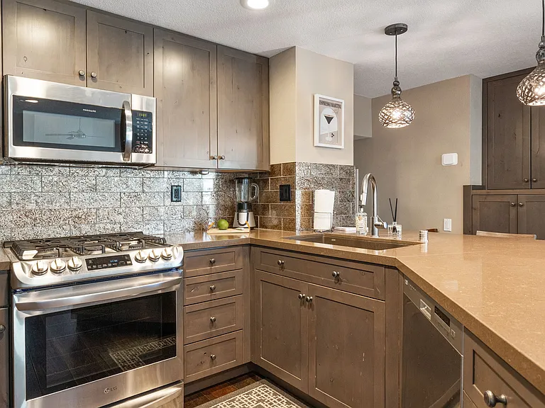 73402 Irontree Dr — Photo 9