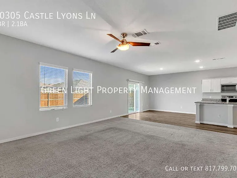 10305 Castle Lyons Ln — Photo 12