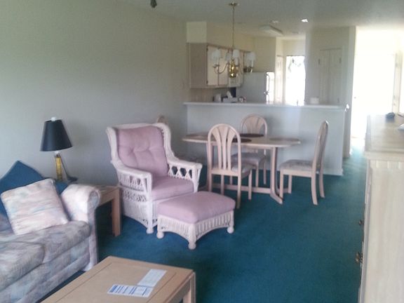 627 waterway Village Unit E - Livingroom2_05062015