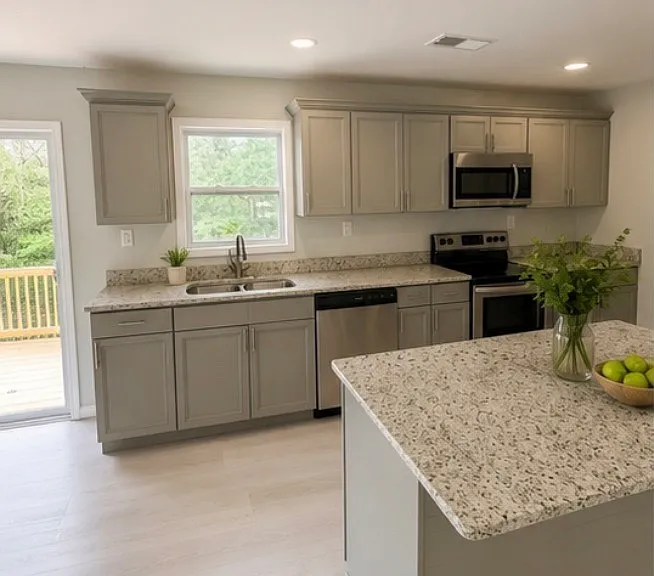 128 Reece Dr NE — Photo 3