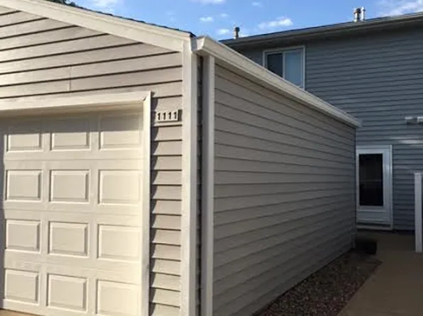 1111 S Bridgeport Pl #18, Sioux Falls, SD 57106