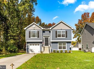 122 S Carolina Rd, Stevensville, MD 21666