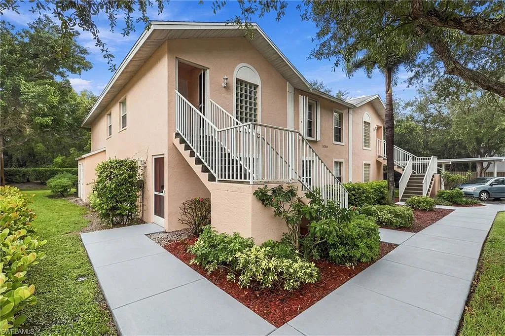 2 bed, 2.0 bath, 983 sqft, $1,750 — Photo 1