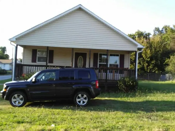 200 Leonard St, Thomasville, NC 27360