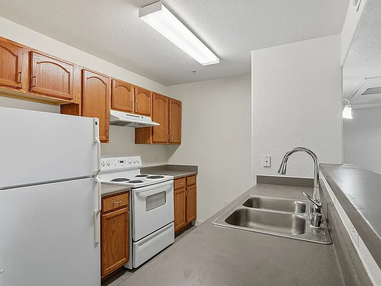 Copper Canyon Apartments Kitchen