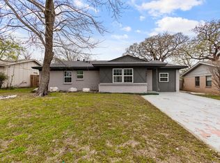 709 W Cedar St, Hurst, TX 76053