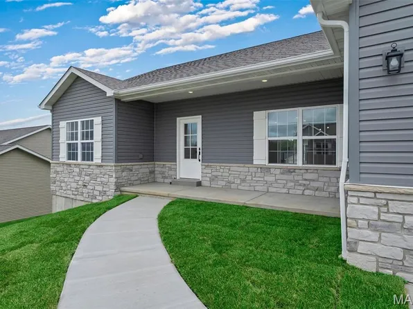 208 Pacific Ave, Union, MO 63084