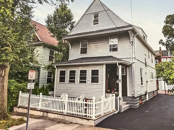 15 Jackson Rd, Somerville, MA 02145