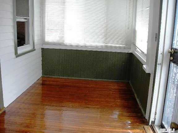 3rd image of 9212 242nd St